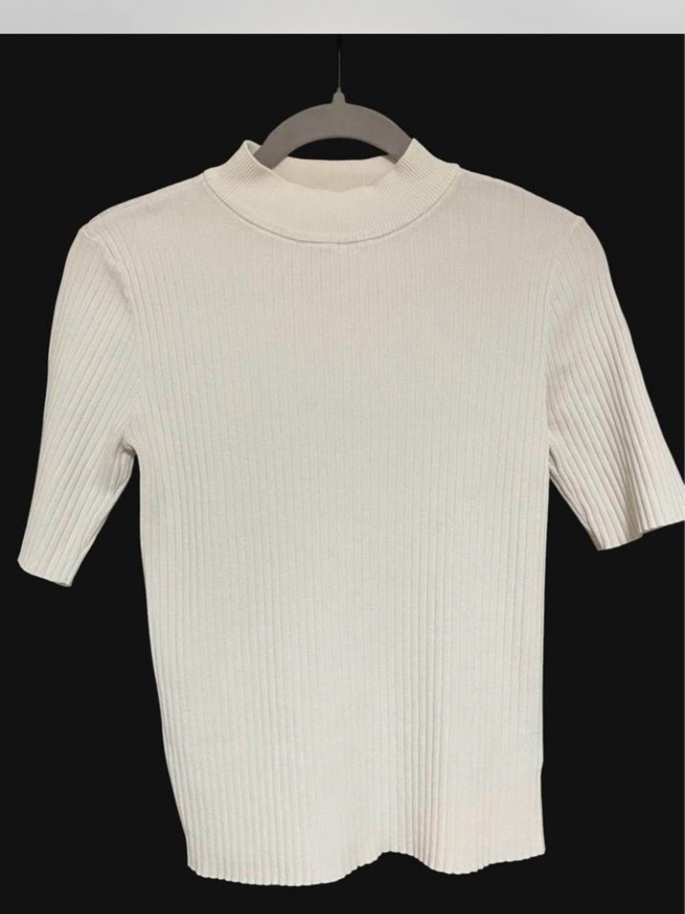 BB Dakota Cream Ribbed Short-Sleeve Mock Neck Top women’s size S